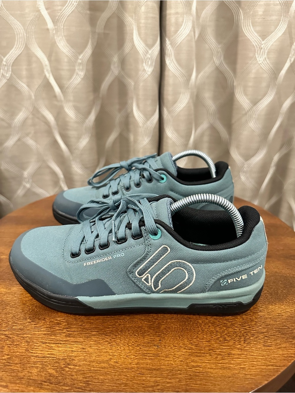 Freerider Pro Women's Teal Lace-Up Cycling Shoes